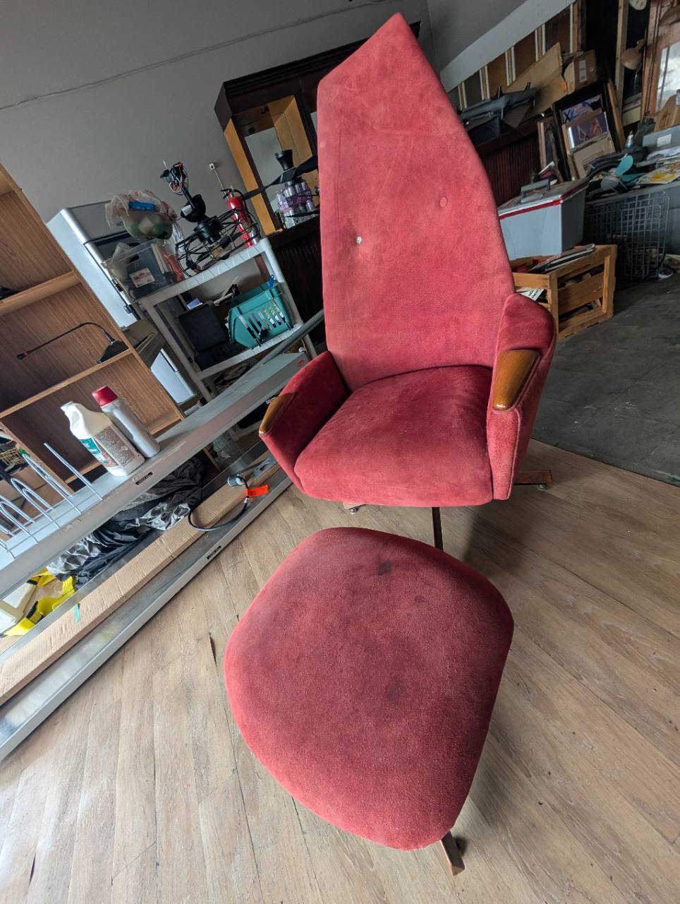 Attributed Adrian Pearsall Craft Associates 2174-C Swivel Chair & Ottoman, photo 1 of 5